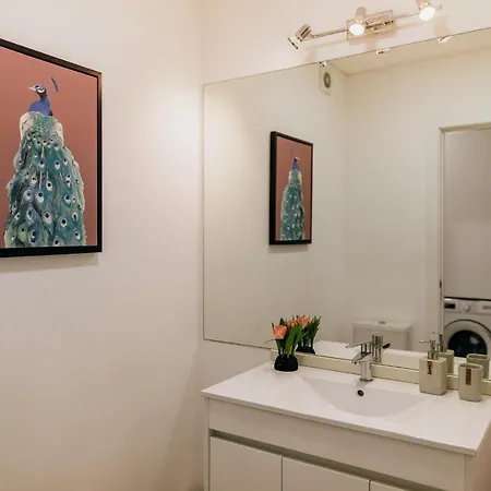 Casa Feijao No Centro De *