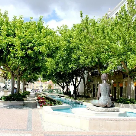 Casa Feijão No Centro De * Setúbal